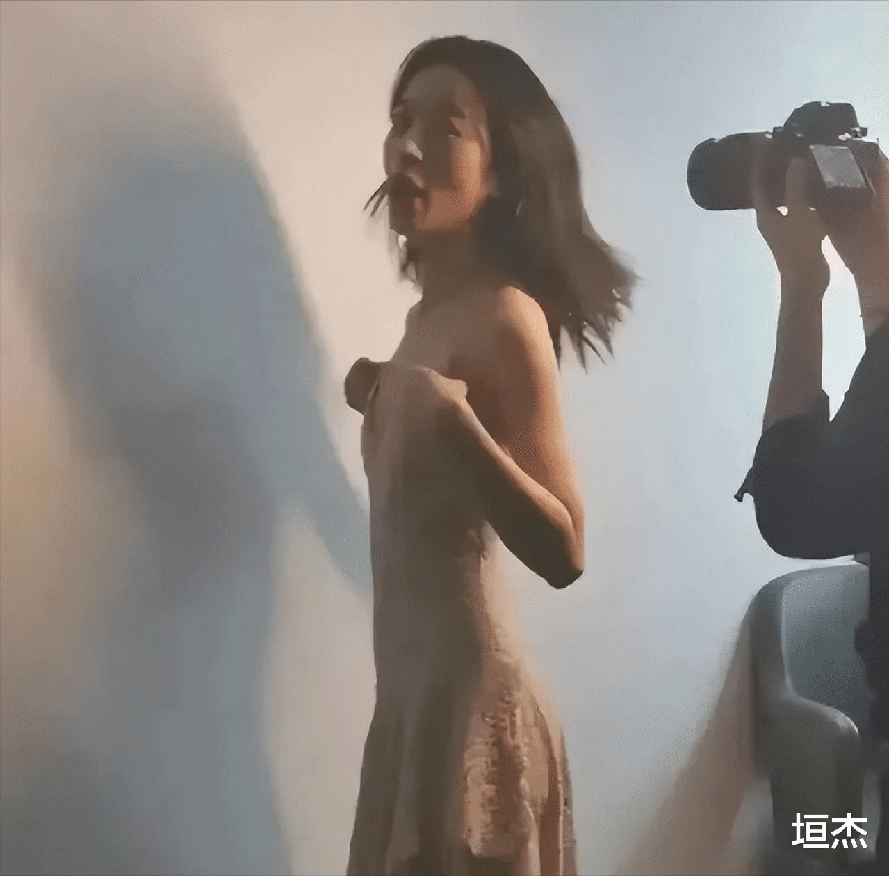 古天乐|蜡像脸、排骨胸、蚂蚁腰,娱乐圈的“病态审美”,真该停了