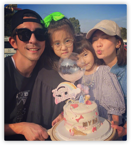 贾静雯|贾静雯老公自曝还想生娃，结婚8年有俩女儿，妻子多次拒绝拼四胎