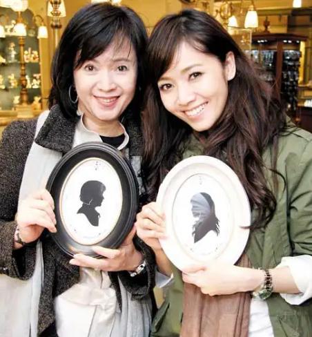 叶璇|镜头前大众的白月光，生活中却一地鸡毛，是时候去重新认识他们了