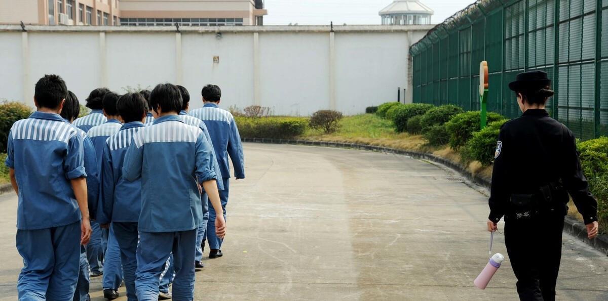 警察|监狱警察每年开展招聘，有五险一金，看看这些条件能否胜任？