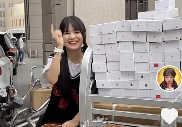 带货|圈内主播揭露“网红送手机”的内幕,直言:十有八九都是假的