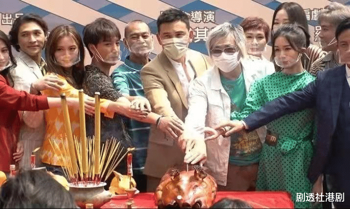 戚其义|前TVB金牌监制首部网剧将播,十优港姐时隔三年出动私家泳衣出演:牺牲好大