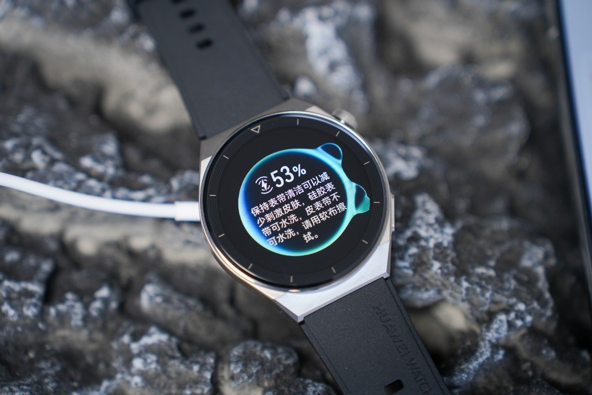 Mini LED|华为WATCH GT 3 Pro首发上手，和华为WATCH3该选哪个？