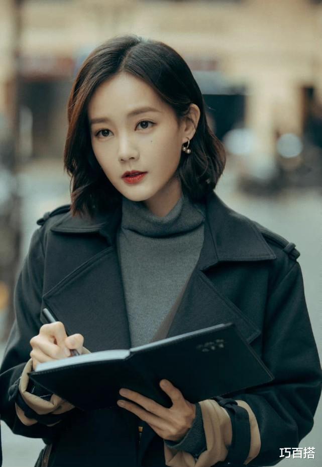 李一桐|李一桐真给力!《狂飙》戏内穿搭戏外也能穿,有镜头感又有氛围感