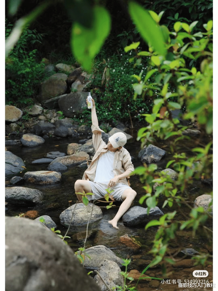 摄影技巧:夏天小溪边露营照怎么拍好看?赞爆朋友圈的拍照指南
