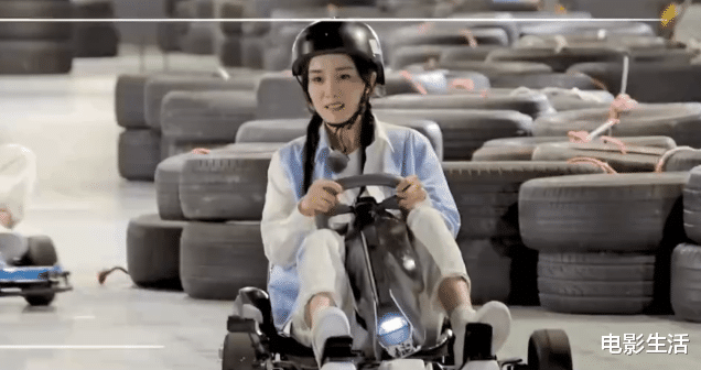 沈腾|《麻花特开心》又增爆点,沈腾成“团欺”,杨超越手机壳有亮点