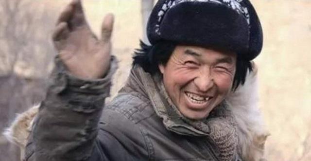 携妻隐居深山,两人把积蓄“350万”花完,现状不由令人感叹!