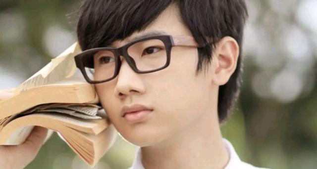 景甜|曾经QQ音乐的三巨头之一，竟沦为综艺咖？