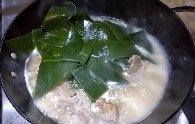 蛤蜊|“毒五月”湿热重消耗大,记得“3多吃3不吃”,祛湿消暑轻松一夏