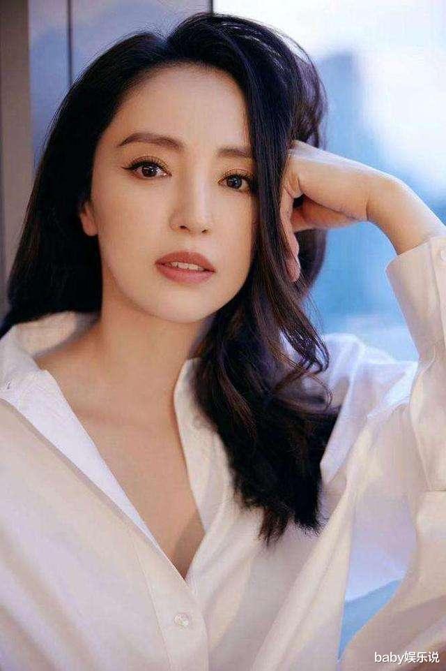 高云翔|离婚3年后，再看董璇和高云翔，夫妻差距一目了然