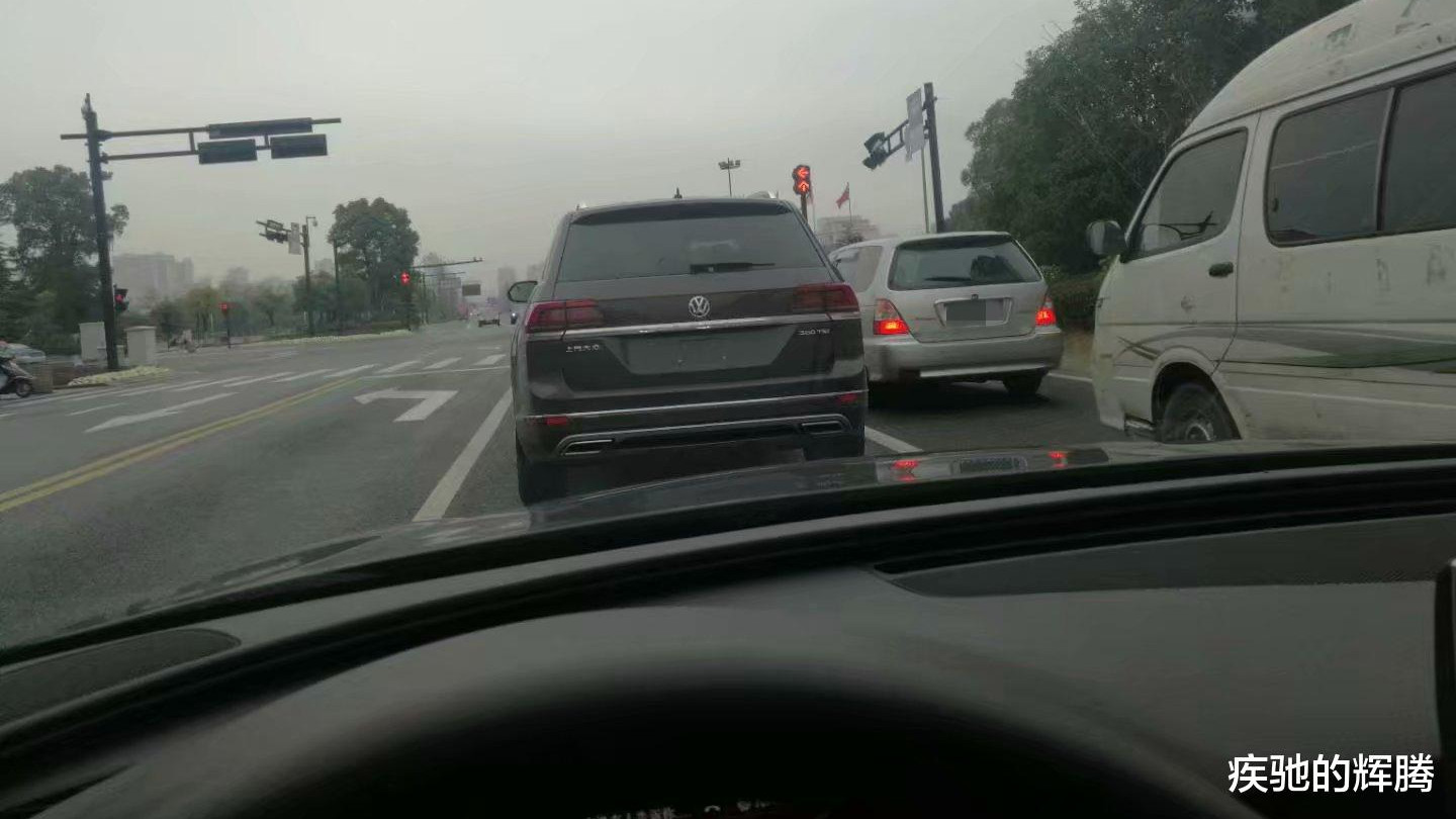 浙江：男子出于善心每天接送同事夫妇上下班，然而对方的举止却令其汗颜