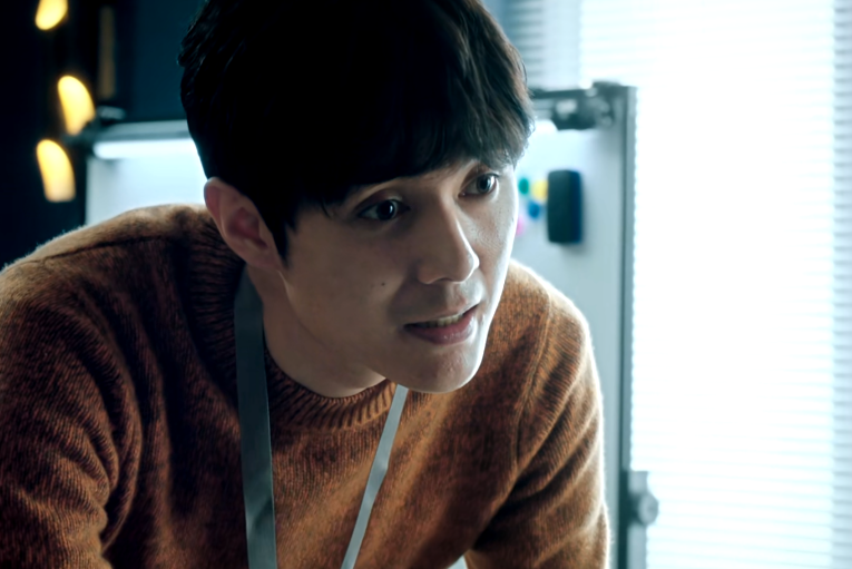 宋佳|播2集口碑炸了,豆瓣清一色好评,宋佳一出手,就是职场剧王炸