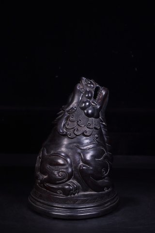 紫檀|旧藏：老紫檀木雕“朝天吼”香薰。
