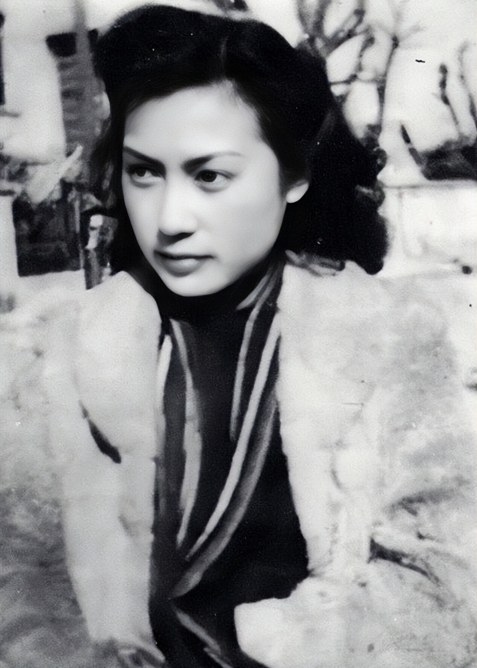 赵露思|著名演员秦怡:一代人的女神,命运曲折离奇,100岁终能安享晚年