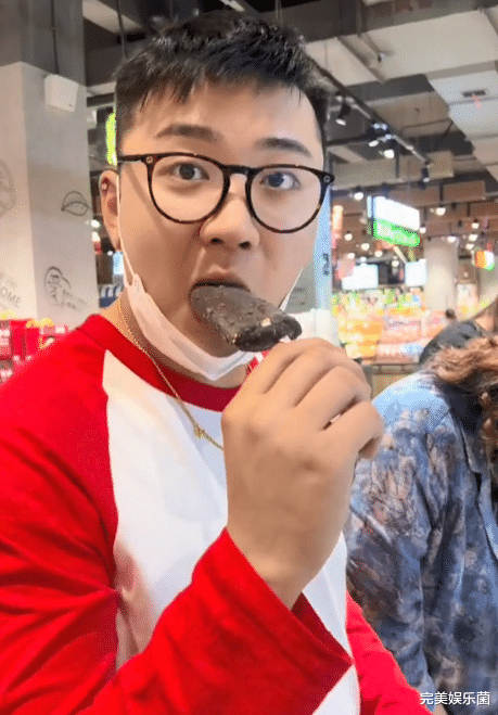 李连杰|崔晋带家人看望UU爷奶，东西装满后备箱，网友：大孙子泪目了