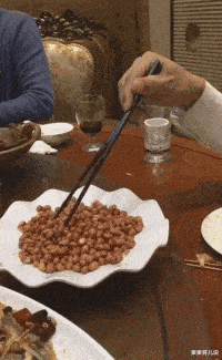 手机壳|网友某宝定制手机壳，拿到的时候懵了，卖家绝对是人才啊！