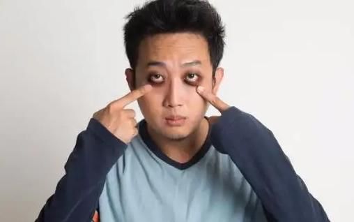 肝脏|肝功能异常的人，或会出现“2痒、3黑”，如果你有，建议早检查