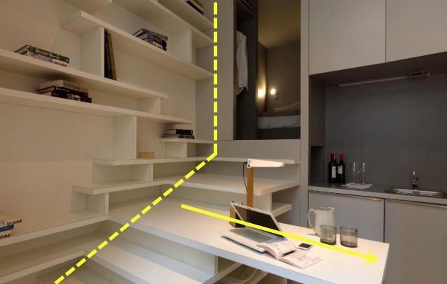 楼梯连角落都不能浪费,为啥没想到装书架墙做延伸?能白捡个书房