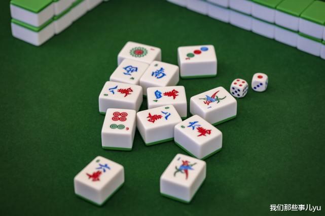 打麻将|人老了以后最好的活法：喝酒，钓鱼，打麻将