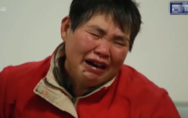 女子因婆媳矛盾跳楼,父母让女婿“背尸谢罪”,称:都是你的错