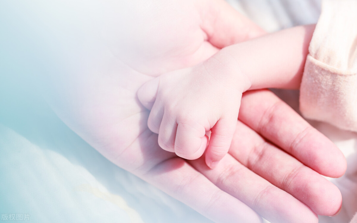 新生婴儿在医院去世无人管,结局真反转!最新后续来了