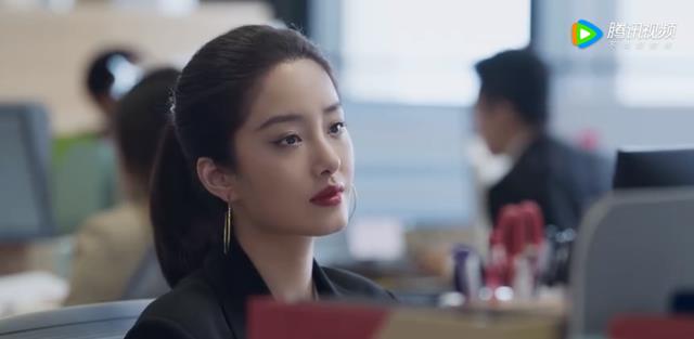 欢乐颂第三季|为报复人渣上司故意接近他的儿子,《欢乐颂3》露西要开始复仇了