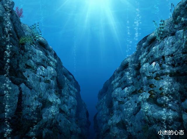 马里亚纳海沟正大量吞入海水,达3千万亿吨!海平面咋还没下降?