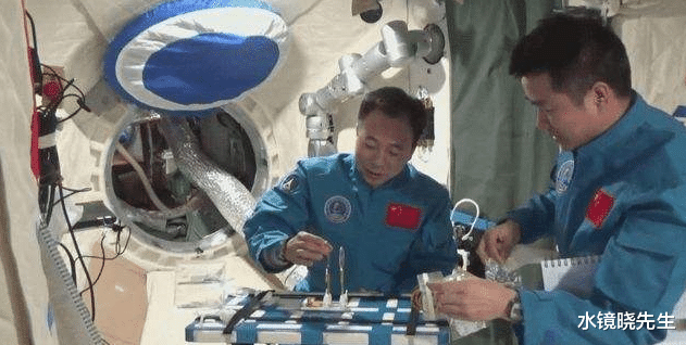 航天员太空喝的水哪来?离不开中国这座超级净化器,它的原理是啥