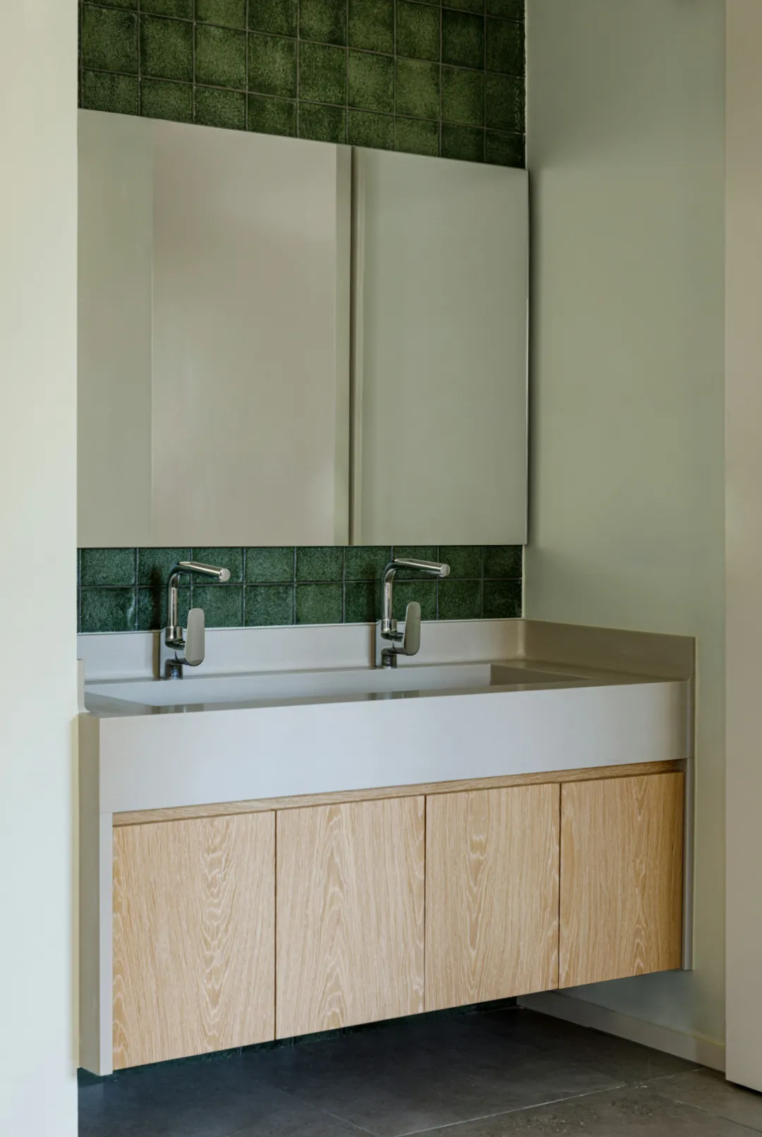 105㎡超自然质感，跳脱出复杂配色，更纯粹的空间表达