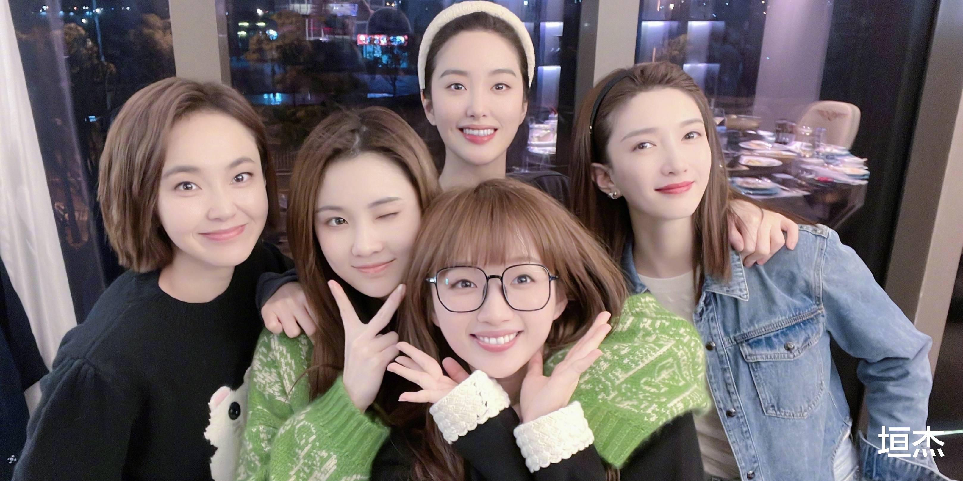 乔欣|7年后欢乐颂5美分道扬镳，\人走茶凉\在她们身上，体现得淋漓尽致