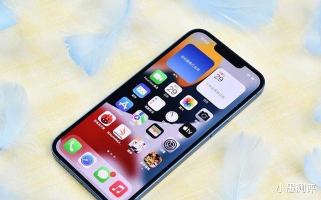苹果|预算5000起，苹果iPhone13还是三星S22，你怎么选择呢？
