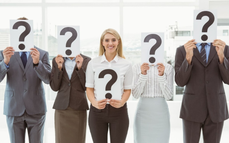 |领导单独找你谈话,让你评价同事,这四种话不能说,别给自己挖坑