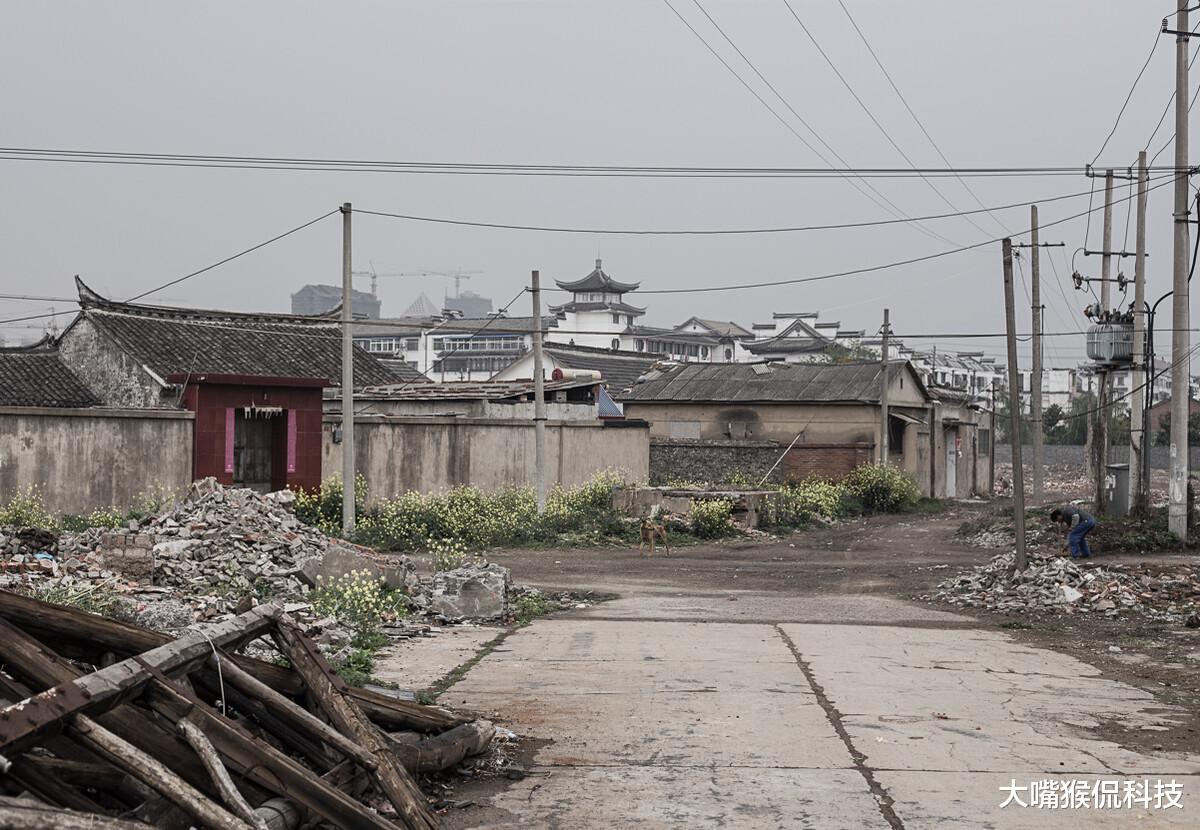 别墅|拆迁补偿怎么选?拿房还是要钱?不少人都选错了!