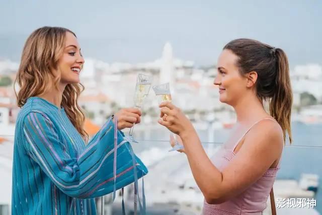 张扬|辣妹版「宿醉」，养眼烧脑尺度非凡