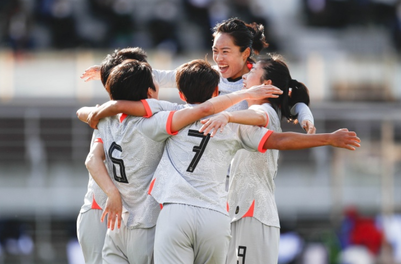 中国女足|从0-3到6-5！中国女足打进决赛，名嘴董路却泼冷水：不敢和日本队打对攻