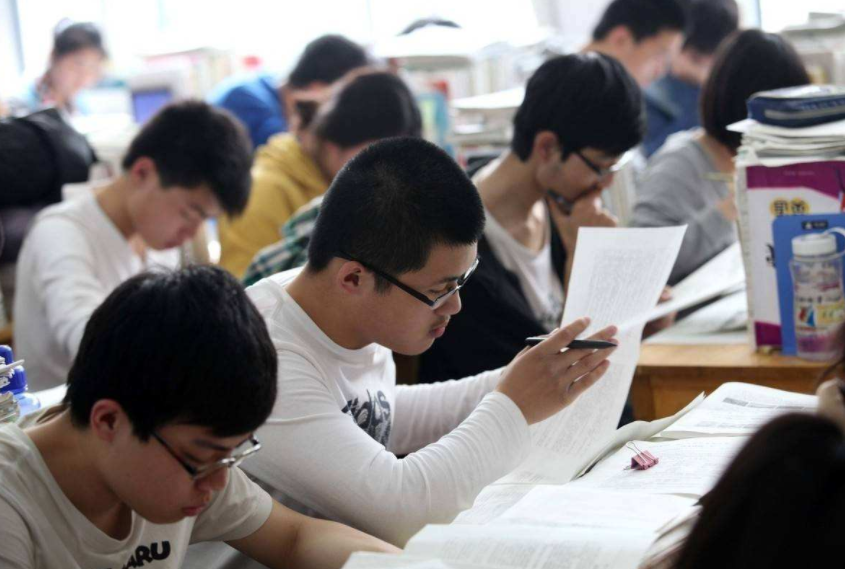 学霸|高考680分“上不了”北大？科目组合选不好，学霸也可能成落榜生