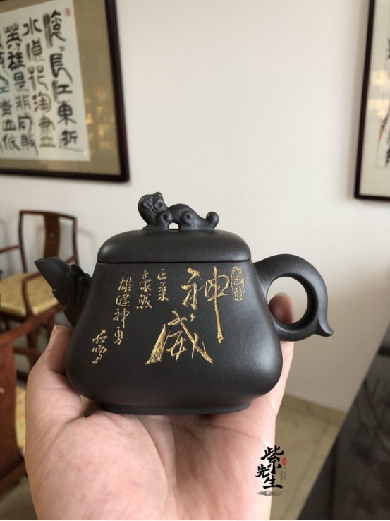 紫砂|紫先生：瓷器与紫砂有什么区别？