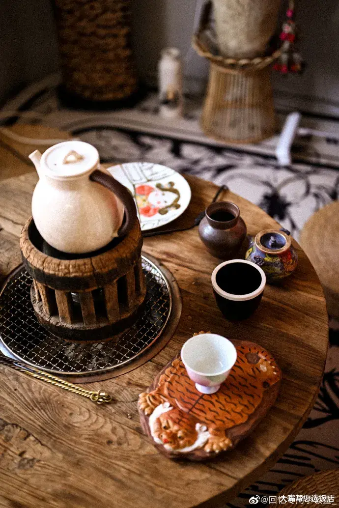 吃在大连-民俗风的装修，鸡汤底的麻辣烫，人称大连版李子柒开的店，打卡了吗？