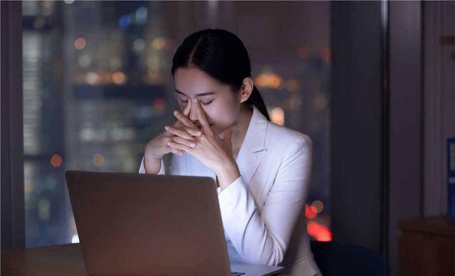 |两女干部拒绝提拔受处分:拒绝升职加薪的年轻人,到底是为了啥?