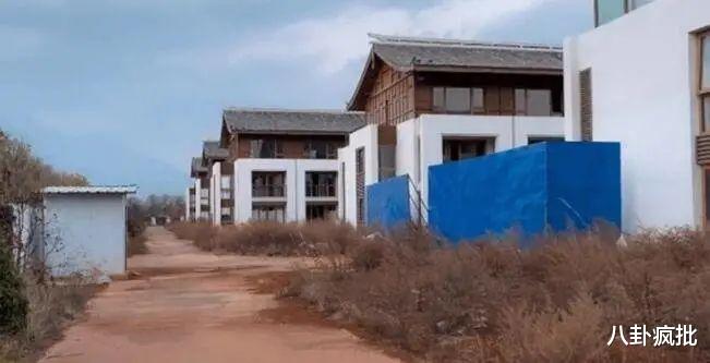 李亚鹏|李亚鹏再当爹！女友小他19岁，傲人身材，模特总冠军！