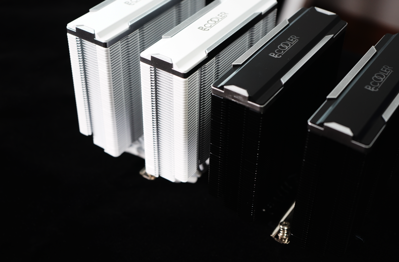 双子星|颜值绝了？超频三旗下最好看的风冷——东海双子星S9 EX上手评测