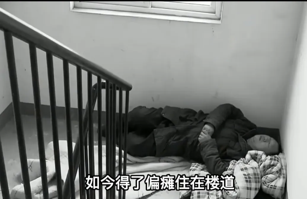 38岁男子,曾是金牌销售,年分红高达20万,可他却把钱全都给妹妹