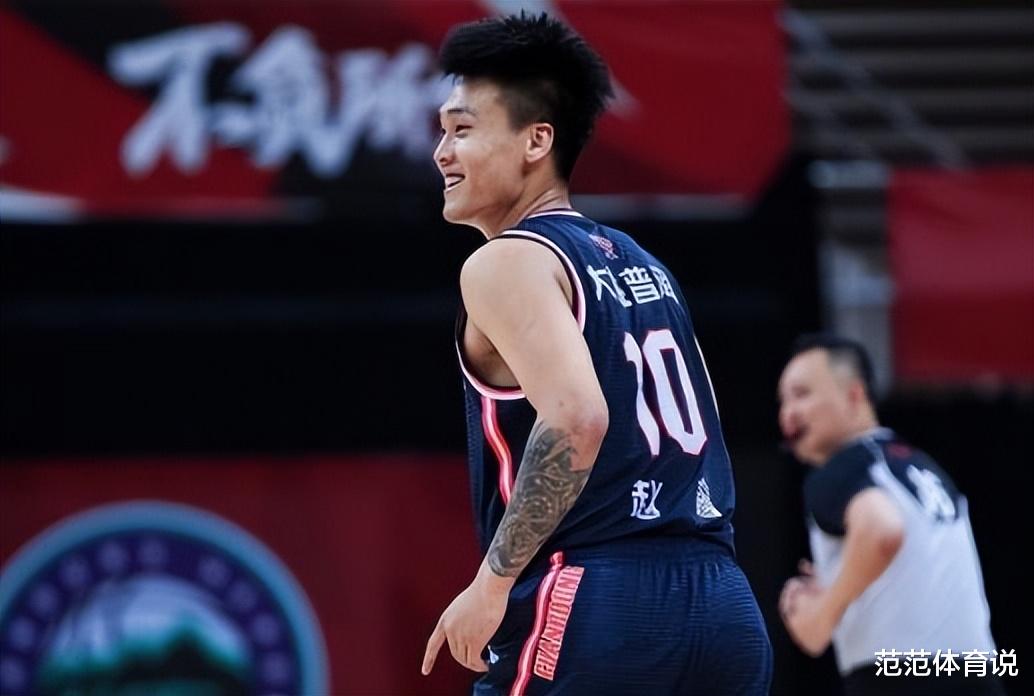 赵睿|没什么输不起！赵睿赛后一席话太心酸，杜锋场上换人一幕太无奈了