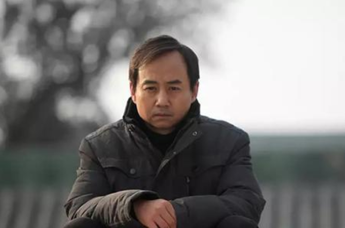 关晓彤|毛孩：意外把妈妈带入演艺圈，如今自己无戏拍，妈妈却红遍全国