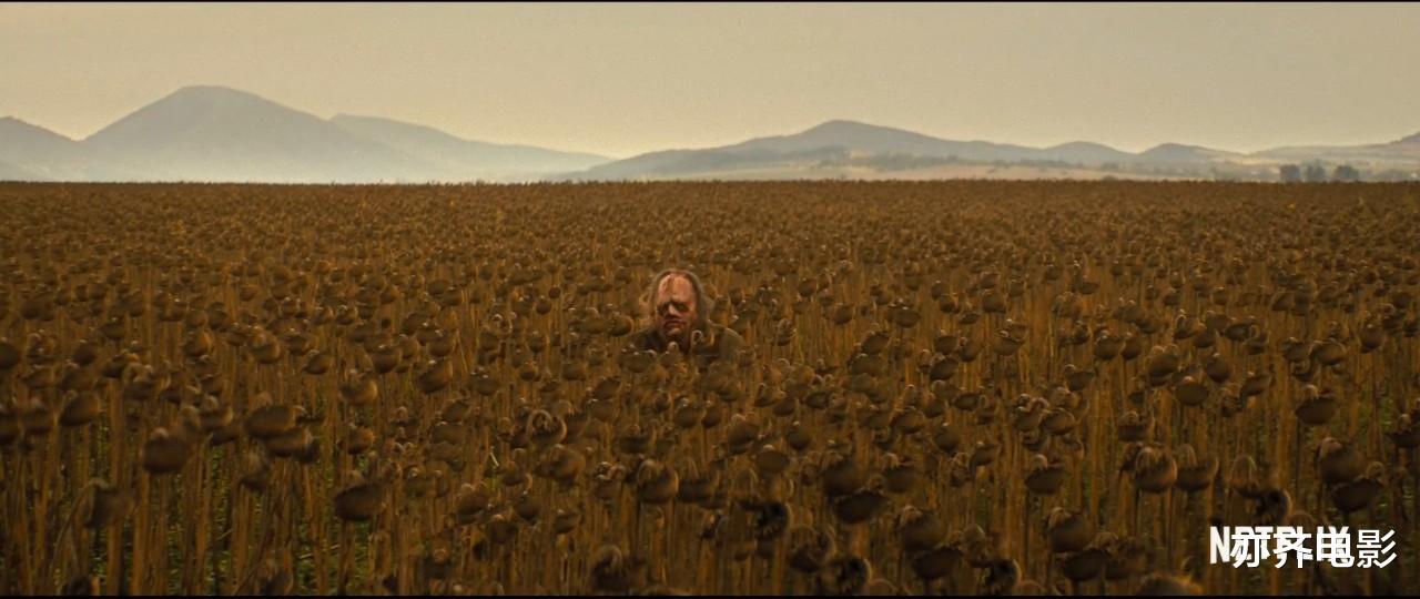 德州电锯杀人狂|《德州电锯杀人狂》影评:全新正宗续集,疯狂残暴的血腥派对