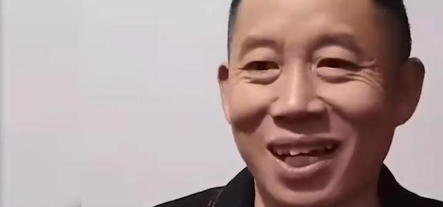 春晚|苦尽甘来！孙海洋一家春晚送祝福：孙卓首露脸，和小时候等比放大