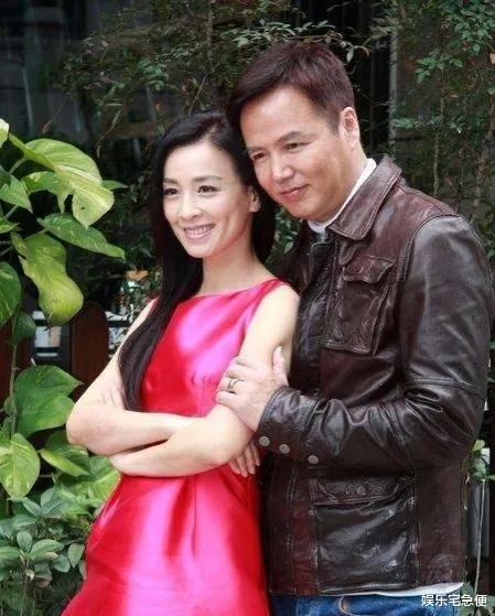 张庭|扒一下“谎话精”张庭，她说过的这些前后不一致的话，真是自打脸