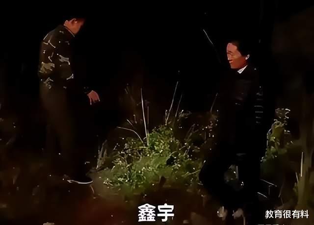 胡鑫宇失踪进展:学校后山发现废弃实验室和车辆,家长期待奇迹