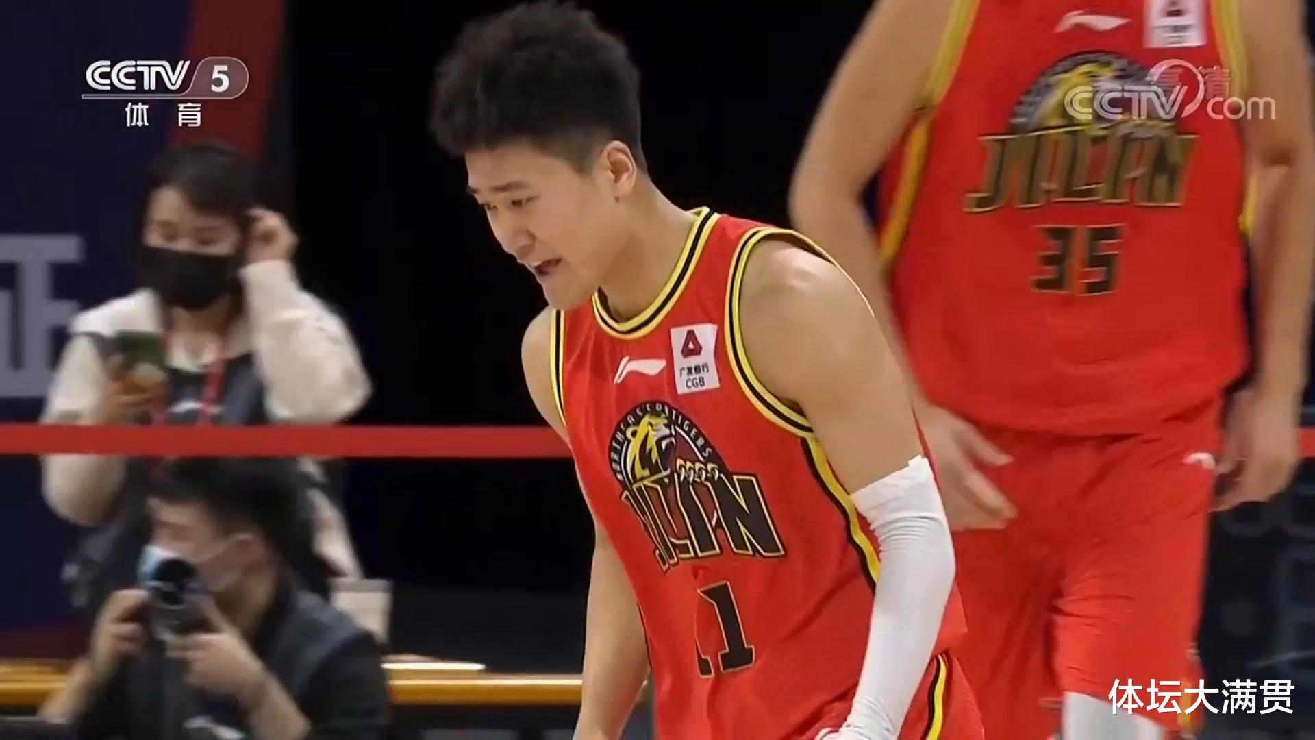 吉林男篮|CBA压哨绝杀！北京首钢两分惜败，吉林男篮以下克上
