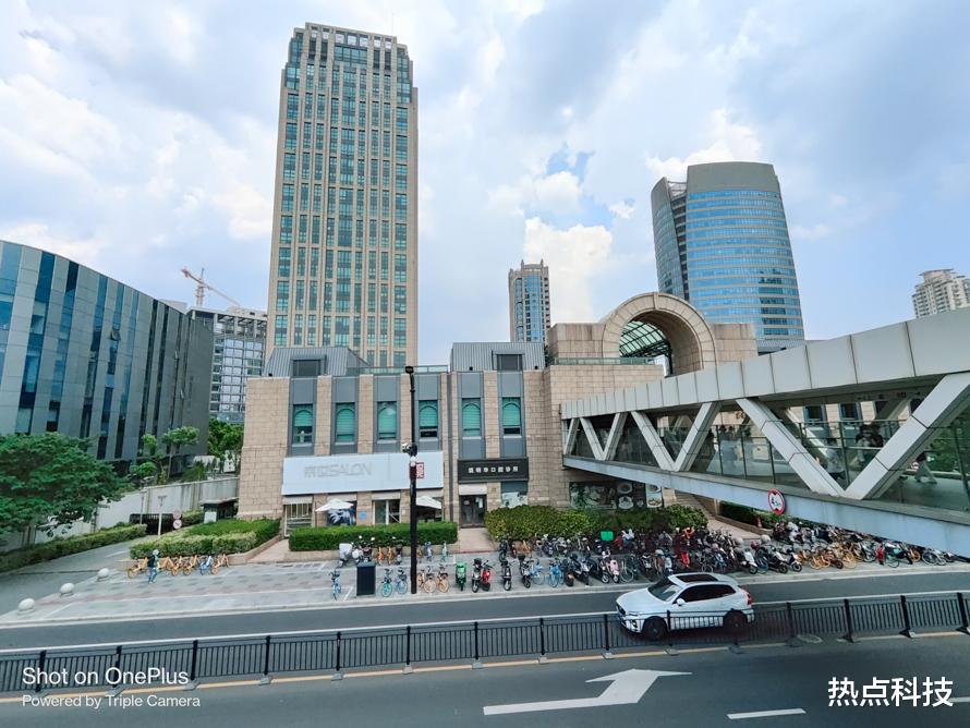 国产手机|一加Ace Pro评测:150W快充兼有骁龙8+,直屏旗舰新选择